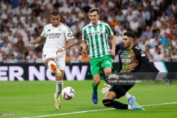 Video bóng đá Real Madrid - Betis:  Mbappe rực rỡ, trở lại đường đua (La Liga)