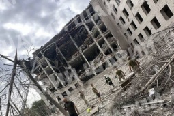 Thế giới - Nhân chứng kể lại cảnh tượng tan hoang ở trường quân sự trúng đòn tập kích tên lửa của Nga