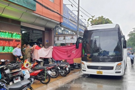 Trẻ em tại Mái ấm Hoa Hồng được đưa về các cơ sở công lập sau vụ bạo hành kinh hoàng