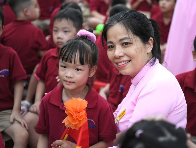 Hơn 23 triệu học sinh khai giảng năm học mới - 59