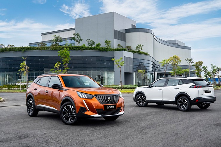 Giá xe Peugeot 2008 tháng 9/2024, lăn bánh giảm 50% lệ phí trước bạ - 1