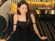 Thời trang - Hạt Dẻ nhà Quyền Linh chân dài không kém chị Lọ Lem