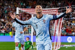 Bóng đá - Tin mới nhất bóng đá tối 6/9: Real Madrid vinh danh kỷ lục của Ronaldo