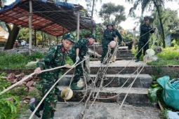 Tin tức trong ngày - Đảo Cô Tô 'nín thở' trước siêu bão YAGI