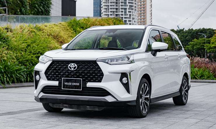 Giá xe Toyota Veloz Cross cập nhật tháng 9/2024 - 1