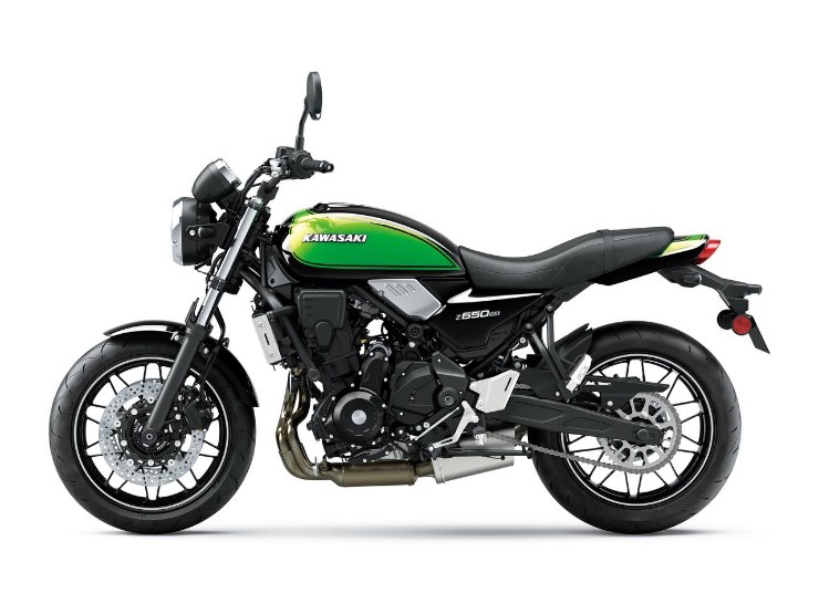 Mô tô retro Kawasaki Z650RS 2025 trình làng, vẫn "chất" khỏi bàn - 4