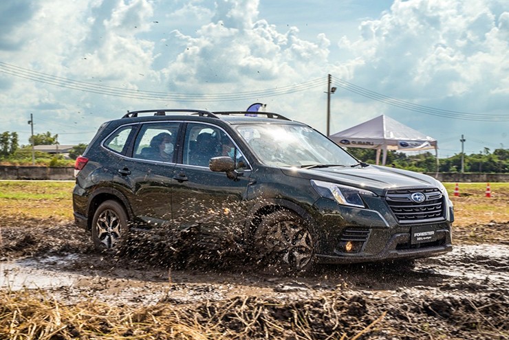 Subaru Forester nhập có gì đặc biệt để hút khách hàng Việt? - 1