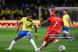 Bóng đá - Trực tiếp bóng đá Brazil - Ecuador: Đội khách bất lực (Vòng loại World Cup) (Hết giờ)