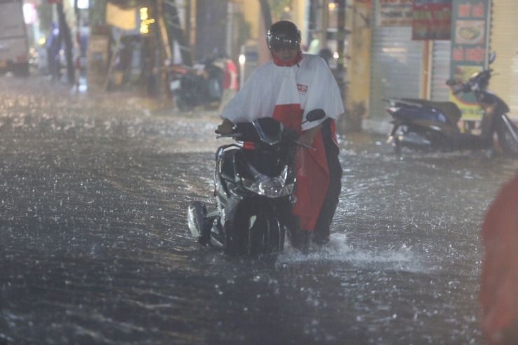 Hà Nội hóa 