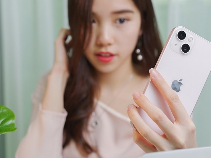 Chiếc iPhone vẫn là lựa chọn chân ái cho mọi người