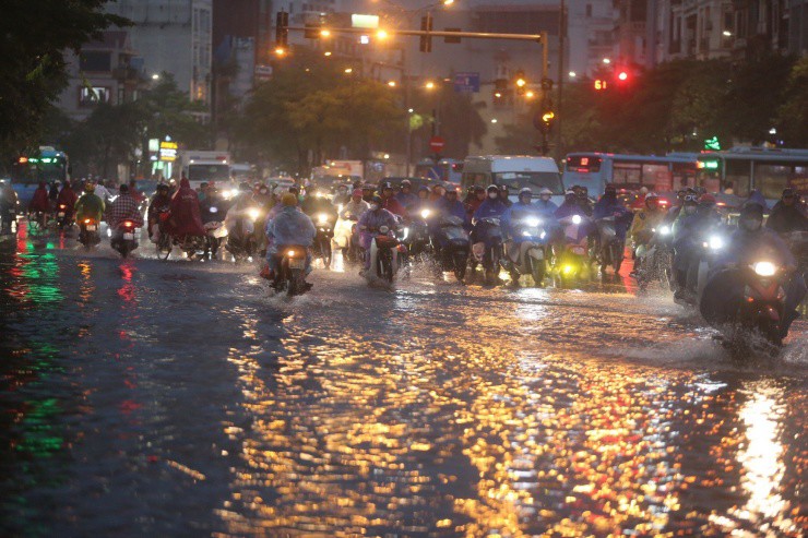 Hà Nội hóa 