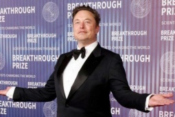 Kinh doanh - Elon Musk trên đà trở thành 'tỷ phú nghìn tỷ' đầu tiên của thế giới