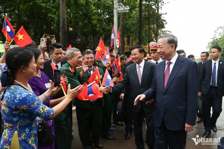 Tổng Bí thư, Chủ tịch nước Lào Thongloun Sisoulith thăm cấp Nhà nước Việt Nam