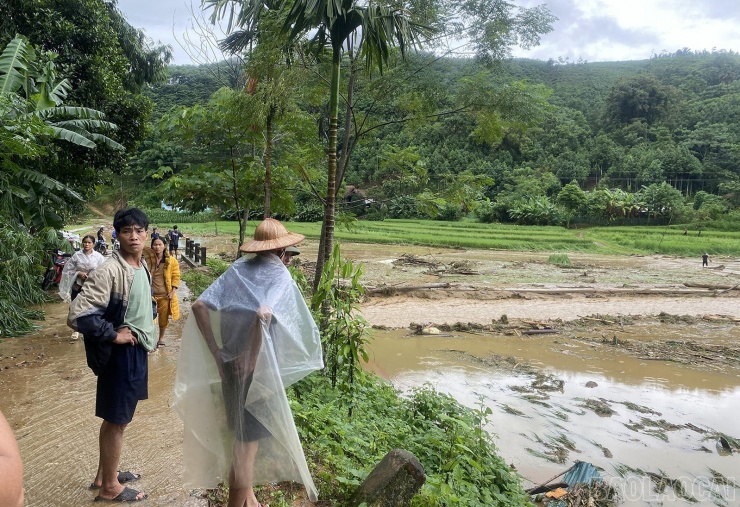 Trận lũ quét kinh hoàng tàn phá làng quê nghèo Lào Cai, cướp đi sinh mạng nhiều nạn nhân xấu số