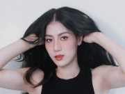 Thời trang - Ngỡ ngàng vẻ đẹp 'lạ' của Hoa khôi bóng chuyền Kiều Trinh