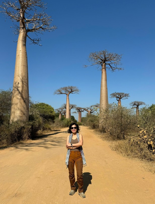 Đại lộ cây Baobab điểm đến không thể bỏ qua cho bất kỳ ai muốn tìm kiếm vẻ đẹp thuần khiết và nguyên sơ của thiên nhiên (Ảnh: Sơn Nguyễn - Ninh Lee).