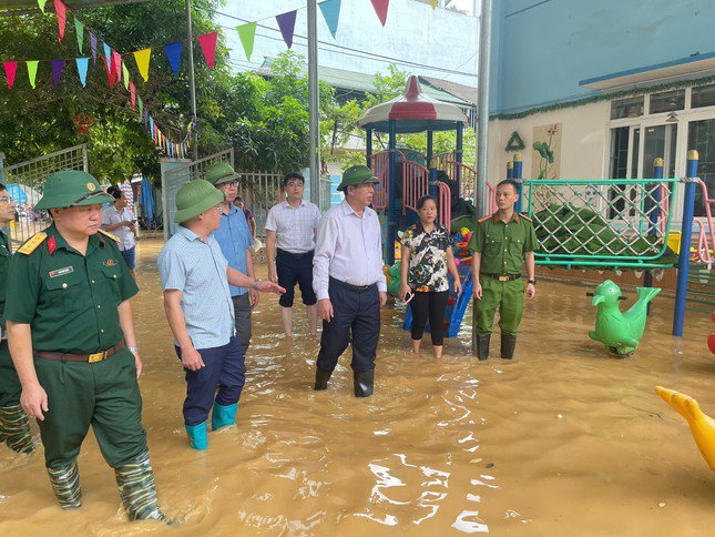 Nhiều cơ sở giáo dục tại Cao Bằng bị ngập nước nghiêm trọng.