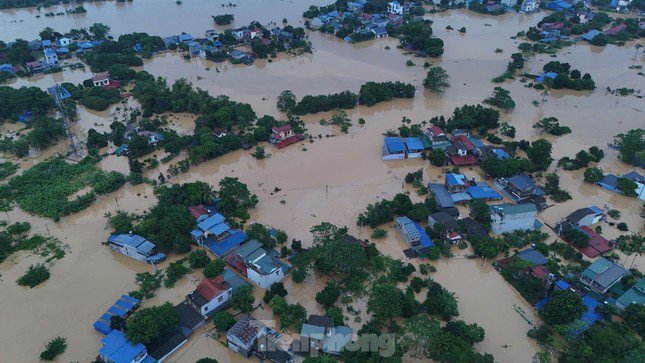 Sông Hồng, sông Thái Bình: Lũ lớn đe dọa, Thủ tướng Chính phủ chỉ đạo ứng phó khẩn cấp