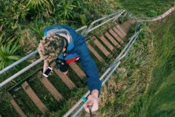 Du lịch - Loạt du khách bị bắt vì xâm nhập 'nấc thang lên thiên đường' tuyệt mật