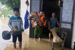 Nước sông Hoàng Long dâng cao, Chủ tịch Ninh Bình phát lệnh di dân