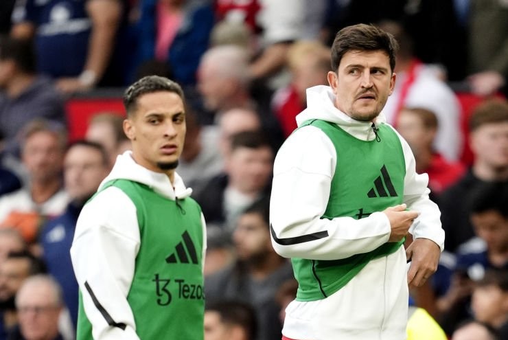 Antony thường xuyên phải ngồi dự bị ở mùa giải 2024/25