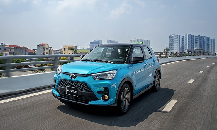 Giá xe Toyota Raize niêm yết và lăn bánh tháng 9/2024 - 2