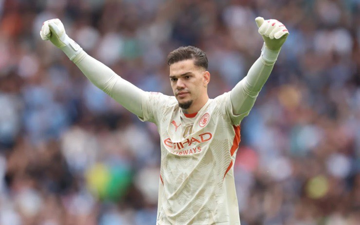 Ederson hiện có 4&nbsp;pha kiến ​​tạo trong sự nghiệp ở Ngoại hạng Anh