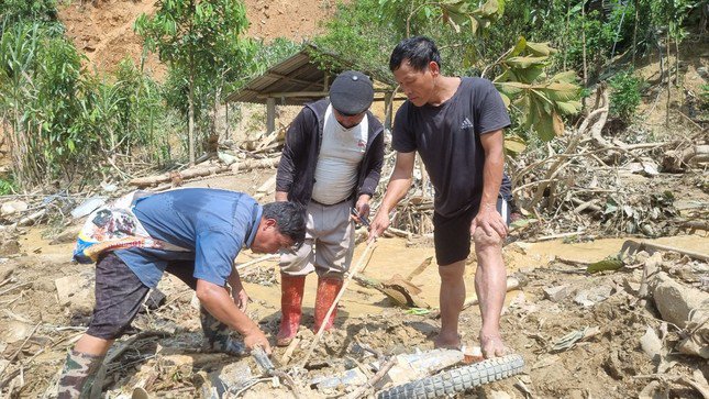 Người hùng trong trận lũ quét ở Bắc Hà: Cứu 5 người thoát chết