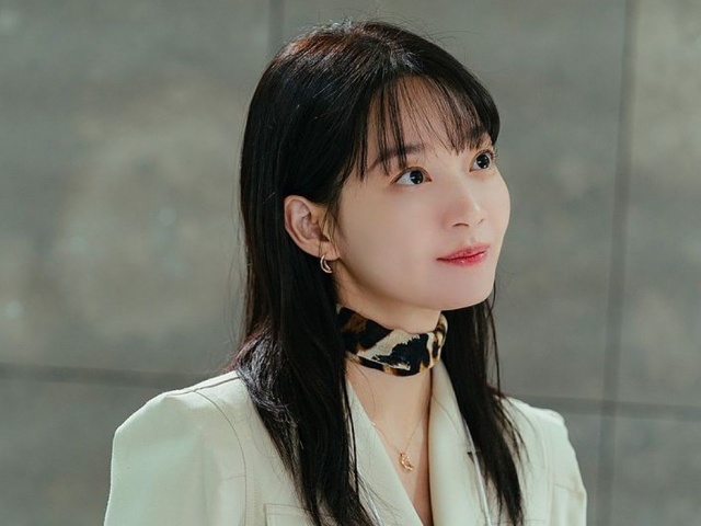 Shin Min Ah ăn cơm độn đậu Hà Lan để 'trẻ mãi không già'