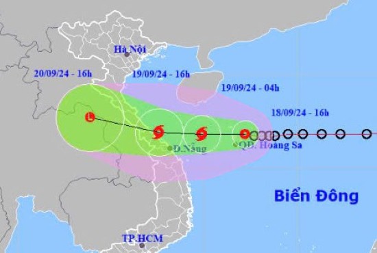 Áp thấp nhiệt đới mạnh lên thành bão, hướng vào miền Trung từ Quảng Trị đến Quảng Nam