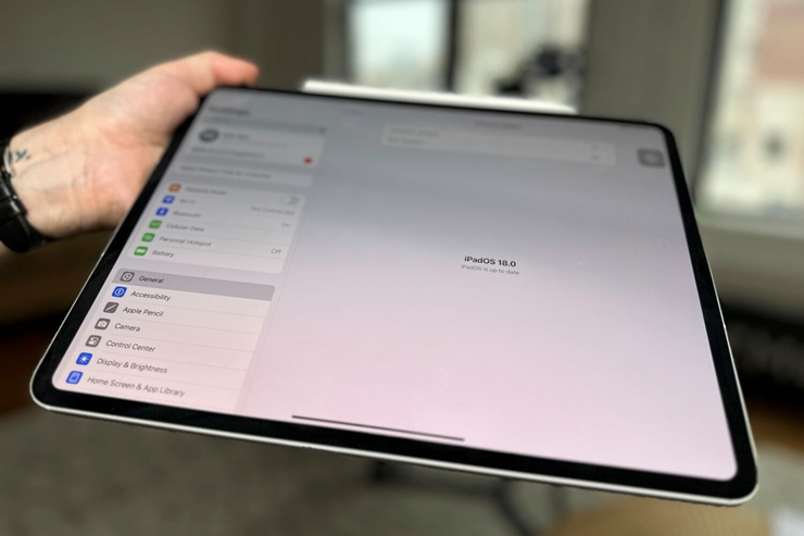 iPadOS 18 causes many iPad Pro M4 to malfunction.