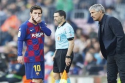 'Huấn luyện ngôi sao Messi là một trải nghiệm phi thường'