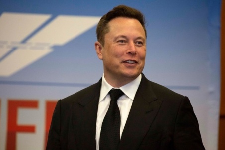 Nhân viên Tesla, SpaceX và X quyên góp ủng hộ bà Harris trong khi Elon Musk đứng về phía ông Trump