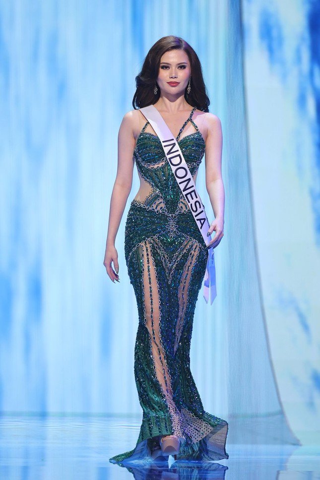 Đương kim Hoa hậu Hoàn vũ Indonesia Fabienne Nicole Groneveld tại cuộc thi Miss Universe 2023.