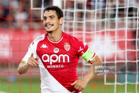 Cựu sao Ligue 1 thất nghiệp, vướng cáo buộc tấn công tình dục