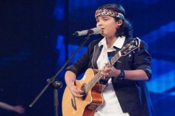 Cậu bé Việt kiều từng gây 'sốt' Vietnam Idol Kids vì biết chơi 16 nhạc cụ, tuổi 18 được học bổng trường ĐH đắt đỏ bậc nhất Việt Nam
