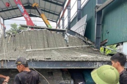 Tin tức trong ngày - Sập giàn giáo khiến hai người tử vong