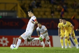 Bóng đá - Video bóng đá Bình Dương - Hải Phòng: Tiến Linh lập công, đánh rơi thành quả (V-League)