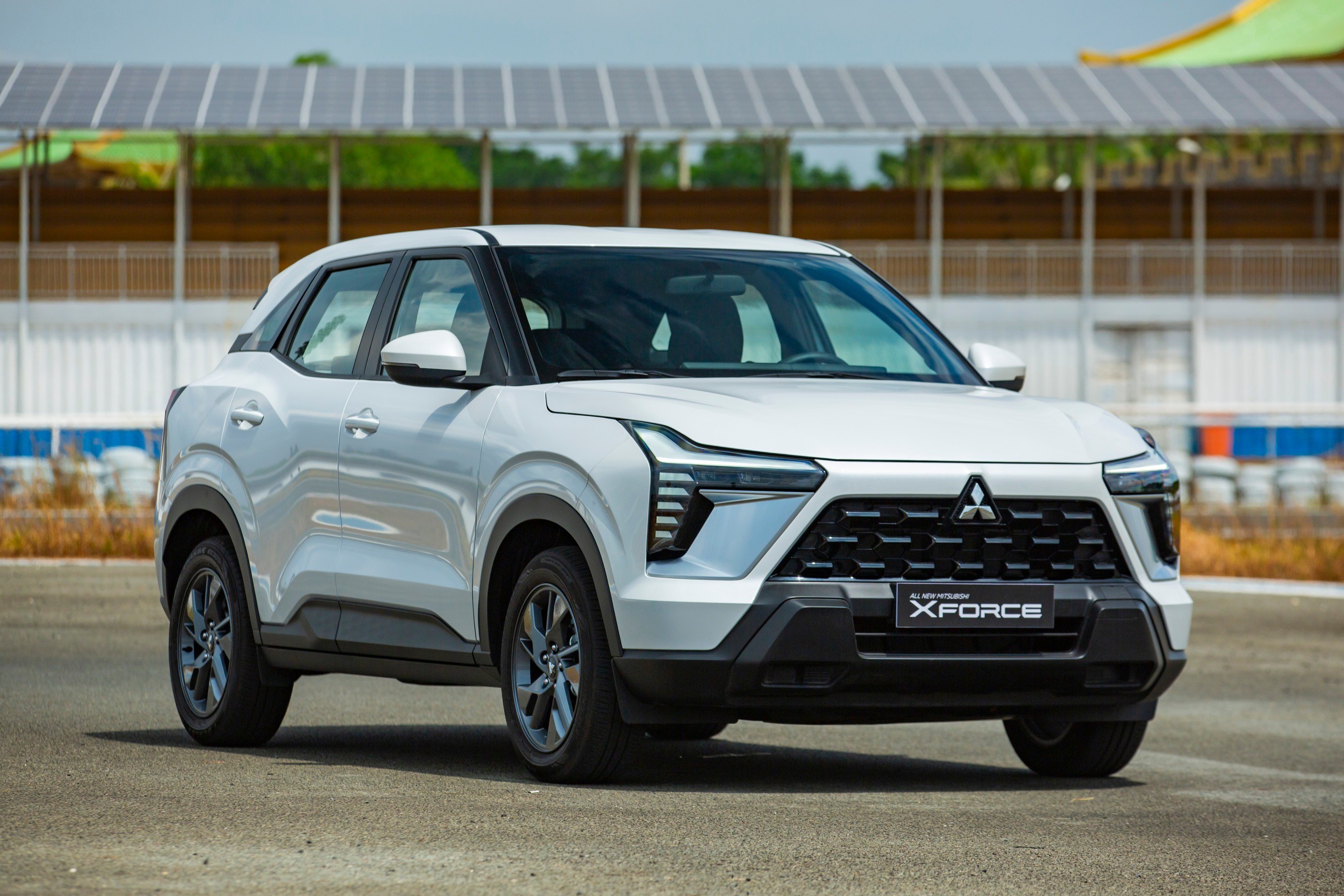 Kia Seltos 2024 có gì nổi bật để "đấu" Mitsubishi Xforce? - 2