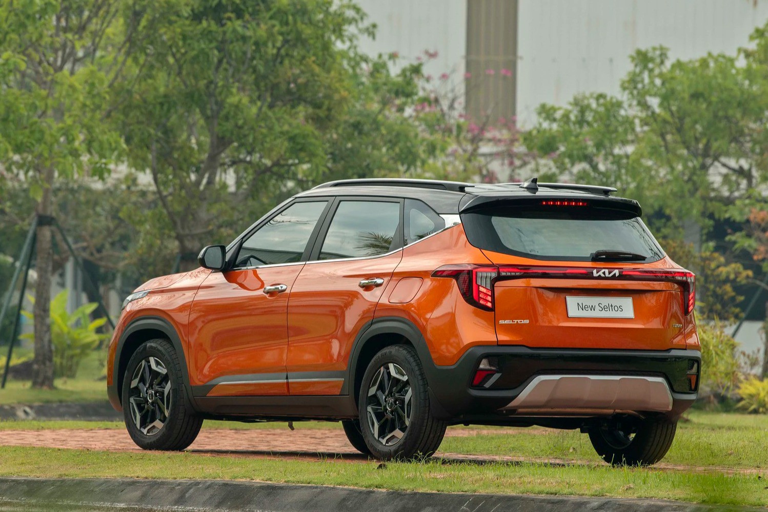 Kia Seltos 2024 có gì nổi bật để "đấu" Mitsubishi Xforce? - 6