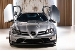 Ngắm xe - &quot;Mũi tên bạc&quot; Mercedes-Benz SLR 722 của siêu sao bóng rổ Jordan lên sàn đấu giá