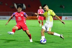 Bóng đá - Video bóng đá Bình Định - TP HCM: Hiệp 2 tưng bừng (V-League)