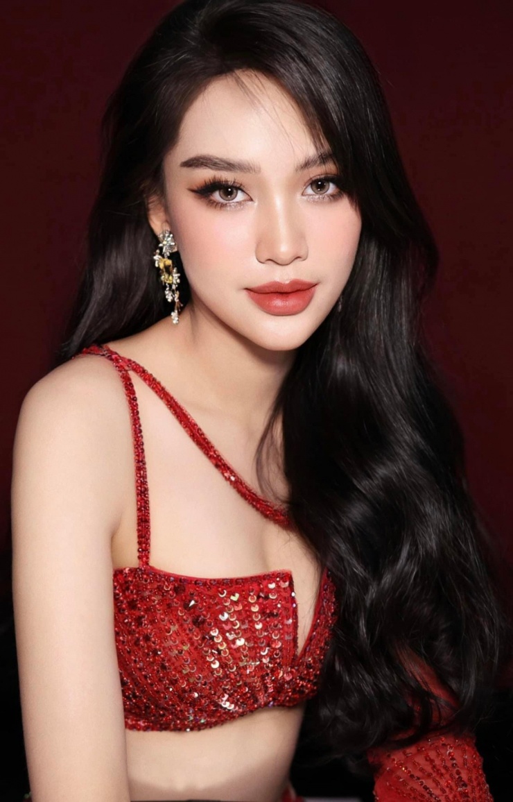 Hoa hậu sẽ có nhiều tháng chuẩn bị cho cuộc thi Miss Supranational 2025. Theo Kỳ Duyên, cô cần trau dồi thêm khả năng catwalk, ứng xử, tiếng Anh và tập thể dục để hình thể săn chắc hơn. 