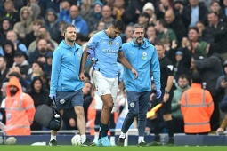 Tin nóng Man City: Rodri nghỉ hết mùa vì đứt dây chằng, Pep xoay sở ra sao?