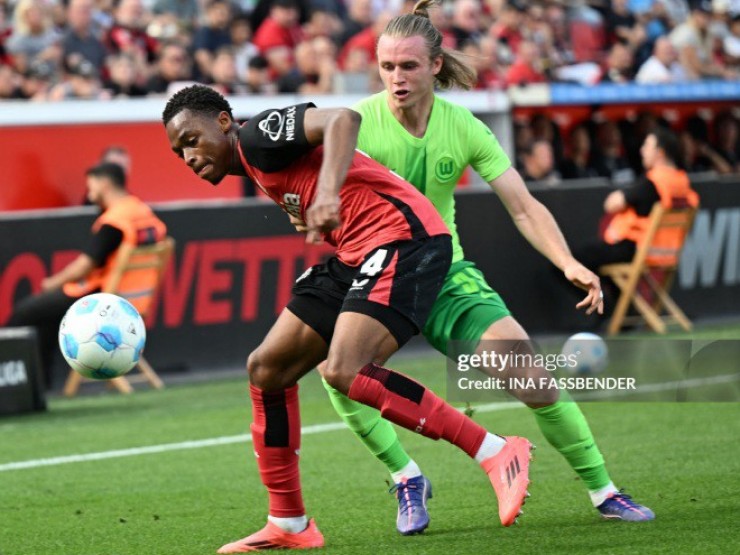 Video bóng đá Leverkusen - Wolfsburg: Thẻ đỏ và “đại tiệc“ bàn thắng (Bundesliga)