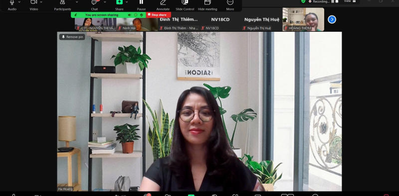 Các bài học của cô nhận được rất nhiều phản hồi tích cực từ học viên