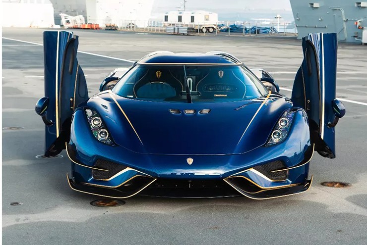 Siêu phẩm hơn 188 tỷ đồng Koenigsegg Regera tay lái nghịch cực hiếm lên sàn đấu giá