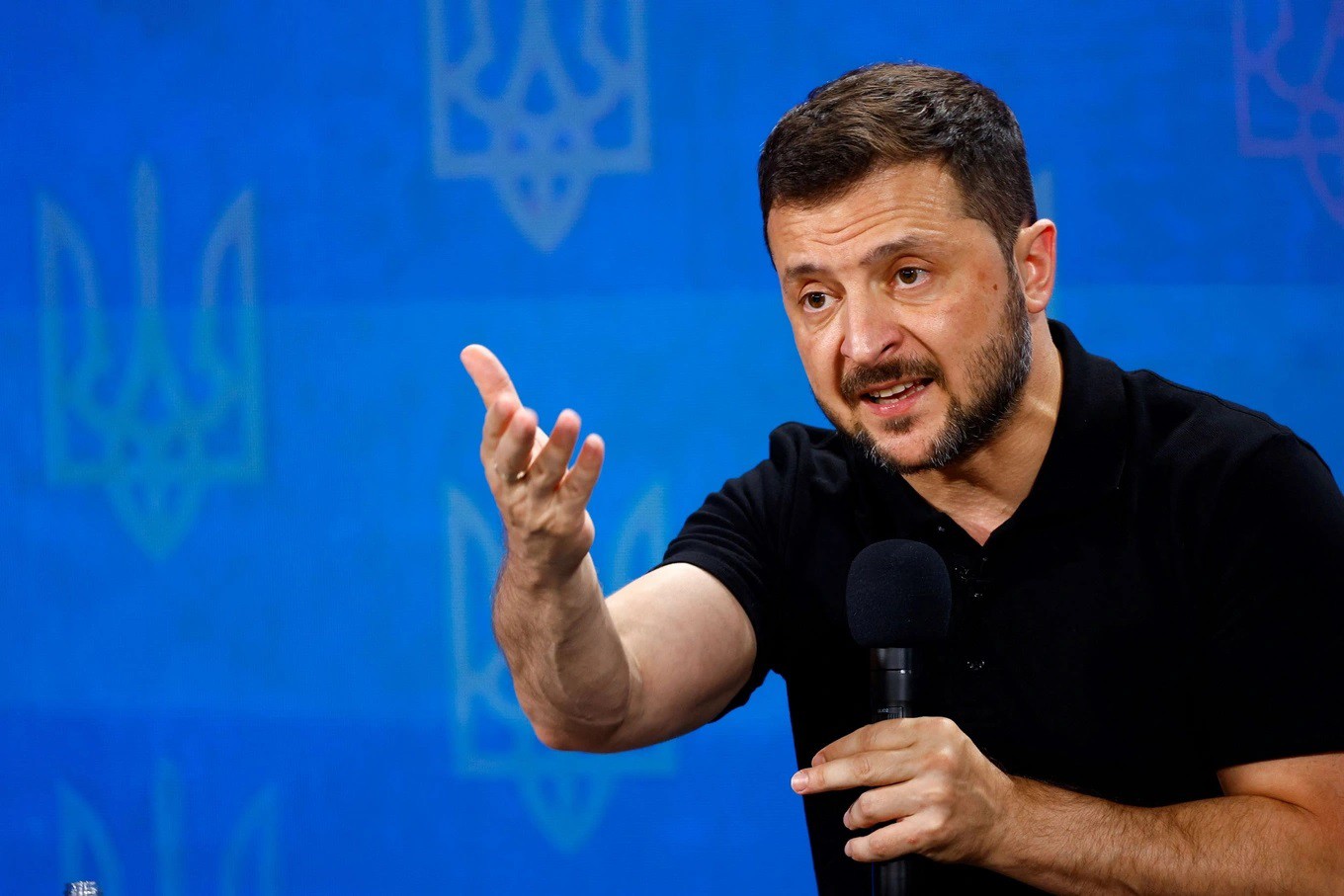 Tổng thống Ukraine Volodymyr Zelensky (ảnh: Reuters)