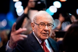 Kinh doanh - Warren Buffett: &quot;Nếu không tìm cách kiếm tiền trong lúc ngủ, bạn sẽ phải làm việc cho đến chết&quot;