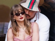Đàn ông - Taylor Swift bị chỉ trích hủy hoại sự nghiệp bạn trai